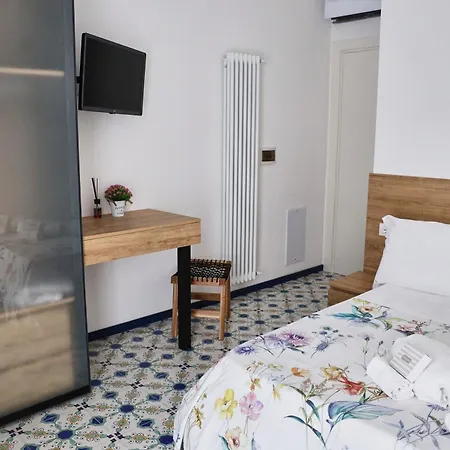 Guest house Mas House