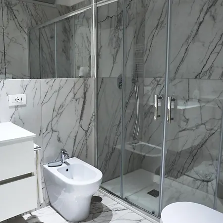 Mas House Pensionat Capri